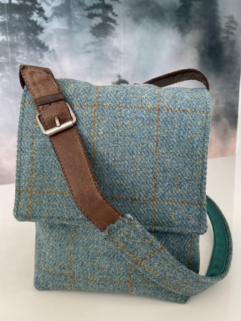 Small Green Tweed Messenger